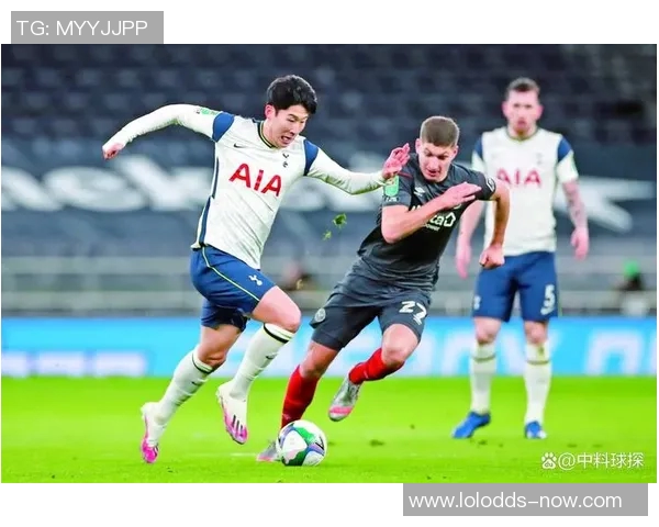 欧冠激战：AC米兰大胜热刺红牌争议引发全场热议与战术分析