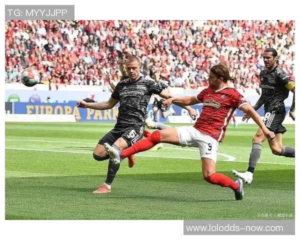 巴黎圣日耳曼小胜尤文图斯友谊赛精彩瞬间回顾与分析