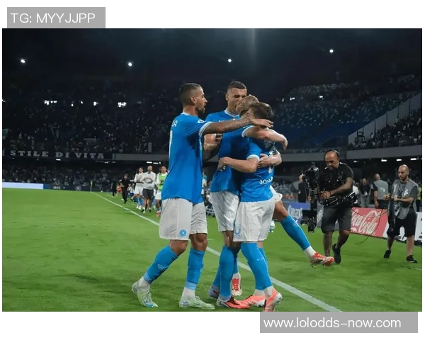 友谊赛精彩回顾：多特蒙德与那不勒斯战成平局神扑引发全场热议