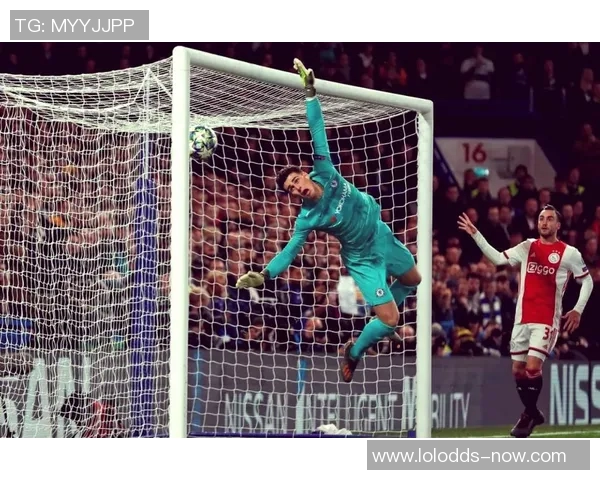 欧冠激战:利物浦大胜切尔西6-2赛场瞬间引发转会热议 欧冠激战:利物浦大胜切尔西6-2赛场瞬间引发转会热议